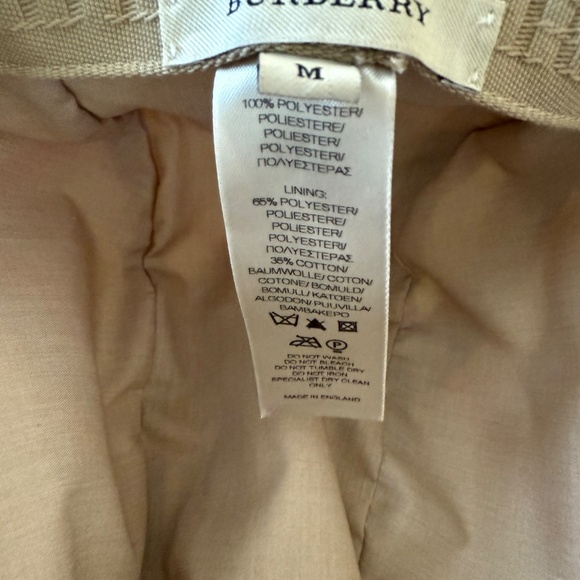 Stylish Burberry Bucket Hat